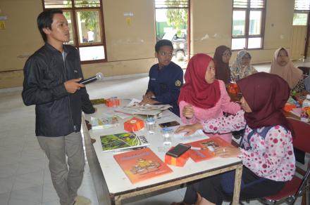 PELATIHAN MANAJEMEN PERPUSTAKAAN DESA