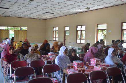 BKM Srigading Melaksanakan Rembug Warga Tahunan (RWT) Tutup Buku 2017