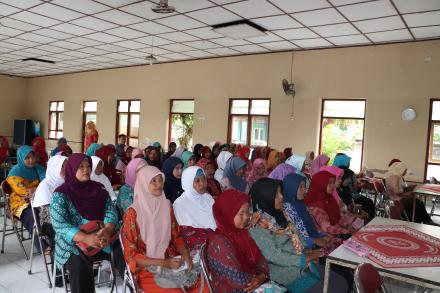 BPPM DIY LATIH PEREMPUAN SRIGADING TINGKATKAN KAPASITASNYA