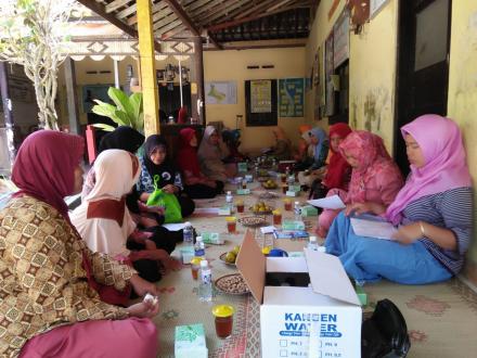 PERTEMUAN RUTIN PPKBD KRING I DESA SRIGADING