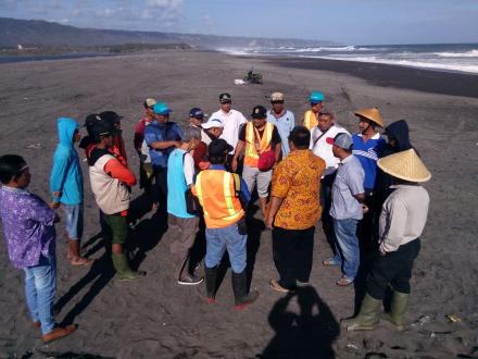 MENCARI SOLUSI CEPAT DAN TEPAT TERKAIT BUNTUNYA MUARA KALI OPAK 