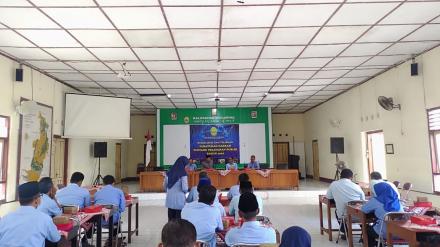 Sosialisasi Dan Tinjauan Peraturan Daerah Tentang Pelayanan Publik Tahun 2022 Di Srigading 