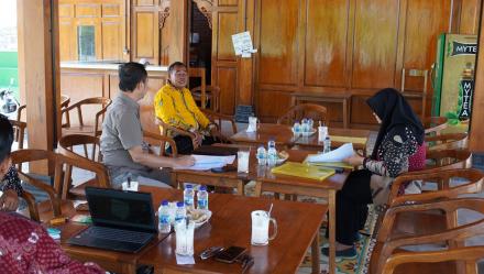 Tim Kabupaten Bantul Laksanakan Monitoring Program Ketahanan Pangan Dana Desa di Kalurahan Srigading